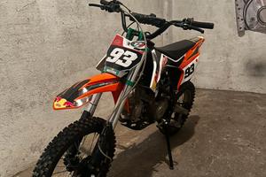 Pit bike 125