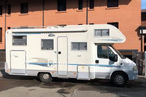 CAMPER MANSARDATO ADRIA CORAL 660 SP ANNO 2005