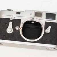 Leica M2
