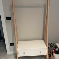 Appendiabiti per bambini con cassetto