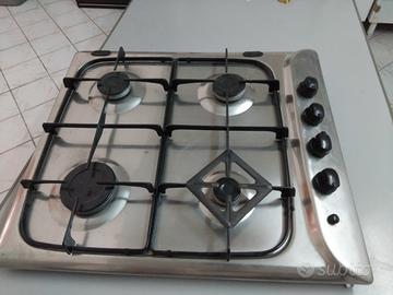 Forno a incasso e piano cottura 4 fuochi £ 85