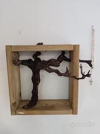 Creazione artigianale da arredo in legno di vite