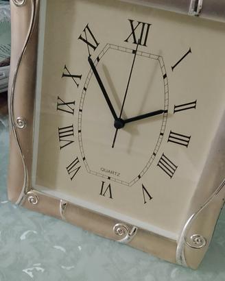 orologio da parete in numeri romani 