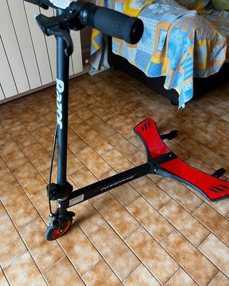 Monopattino Razor