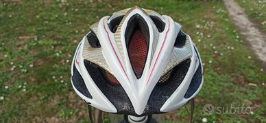 svuoto garage casco bici