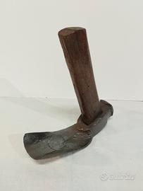 Antica zappetta ascia da falegname o bottaio 