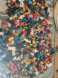 700gr minifigure lego 