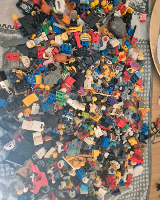 600gr minifigure lego 