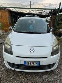 Renault scenic 7 posti
