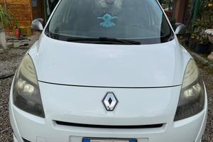 Renault scenic 7 posti