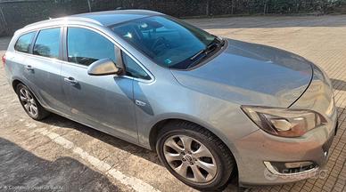 Opel Astra 1.7 cdti 131ncv Cosmo