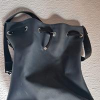 borsa donna secchiello Lacoste