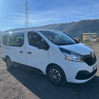 Renault Trafic 2018 9 POSTI EURO6 50.000 KM