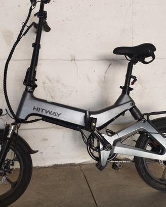 Bicicletta elettrica pieghevole