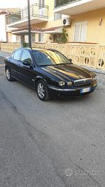 auto motore perfetto