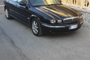 auto motore perfetto