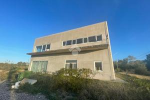 CAPANNONE A ROSCIANO