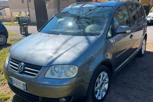 Volkswagen Touran 7 posti