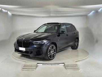 BMW X5 xdrive30d mhev 48V Msport auto