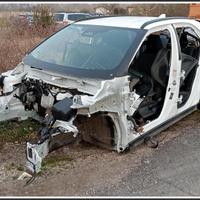 TOYOTA Yaris Cross per ricambi