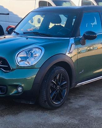 Mini country man ad. All 4