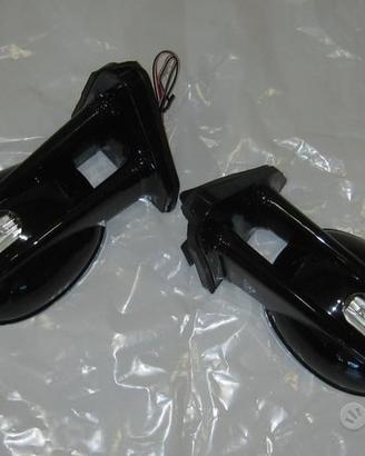 Specchi retrovisori tuning universali con freccia