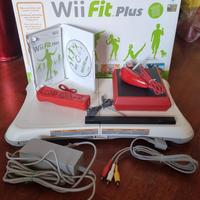 Wii mini + Wii Fit Plus + Gioco Wii Fit Plus