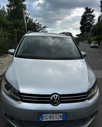 Volswagen Touran 1.6 TDI 7 posti (2011)