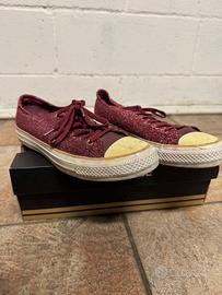 Converse rosse