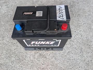 NUOVA Batteria 62AH mai usata
