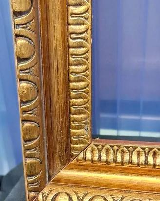 Cornice in legno meccato intagliato 91,5x70,8cm