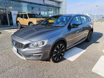 Volvo V60 Cross Country D3 Momentum