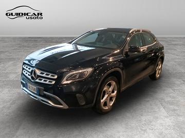 Mercedes GLA-X156 2017 - GLA 200 d Sport auto