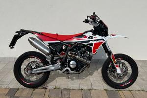 Fantic XMF 125 Performence 4T  (patente A1)