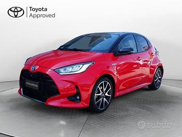 Toyota Yaris 4nd serie 1.5 Hybrid 5 porte Pre...