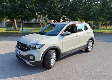 Privato vende VW T-Cross 1.0 TSI 110 CV DSG Style