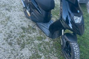 Motorino Piaggio typhone