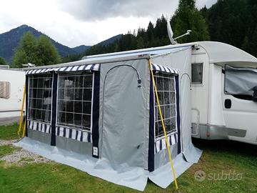 Veranda per chiusura esterna camper