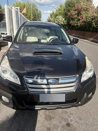 SUBARU outback