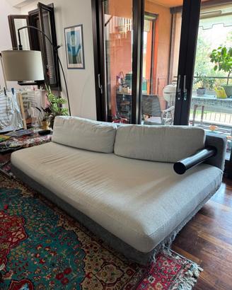 Divano B&B sity