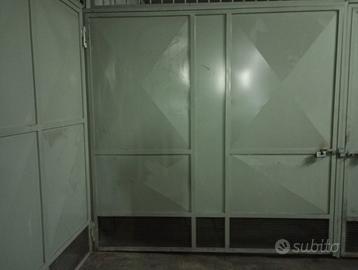 Box Auto Zona via D'angiò-Viale Fleming-