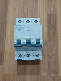 Siemens 3P C25 6kA (5SL6325-7BB) - Nuovo senza Box