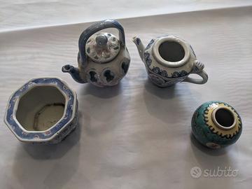 Lotto ceramiche orientali