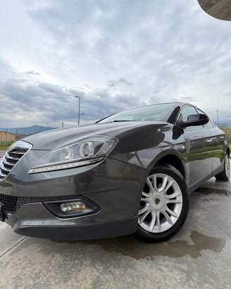 Lancia Delta 1.6 MJT DPF Gold