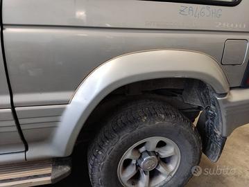 Modanatura post sinistra MITSUBISHI PAJERO 1997