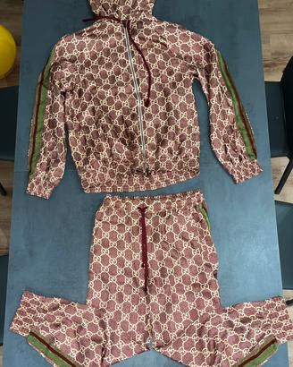 Giacca e Pantalone Gucci GG Supreme