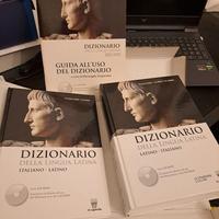 Dizionario Latino - Italiano