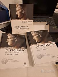 Dizionario Latino - Italiano