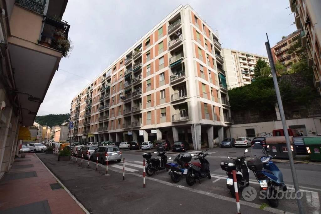 Immobile di 1740 m² con più di 5 locali a Genova - Vista 3