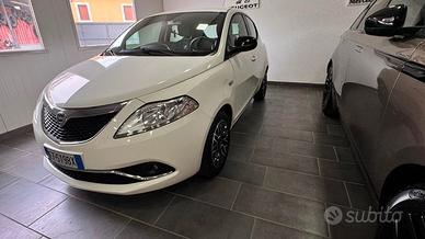 Lancia Ypsilon 1.2 69 CV 5 porte GPL Ecochic Elle